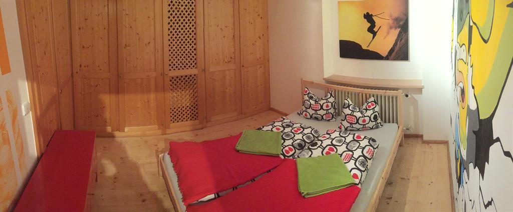 Jack'S Lake & Mountain Hostel Kitzbuhel Room photo